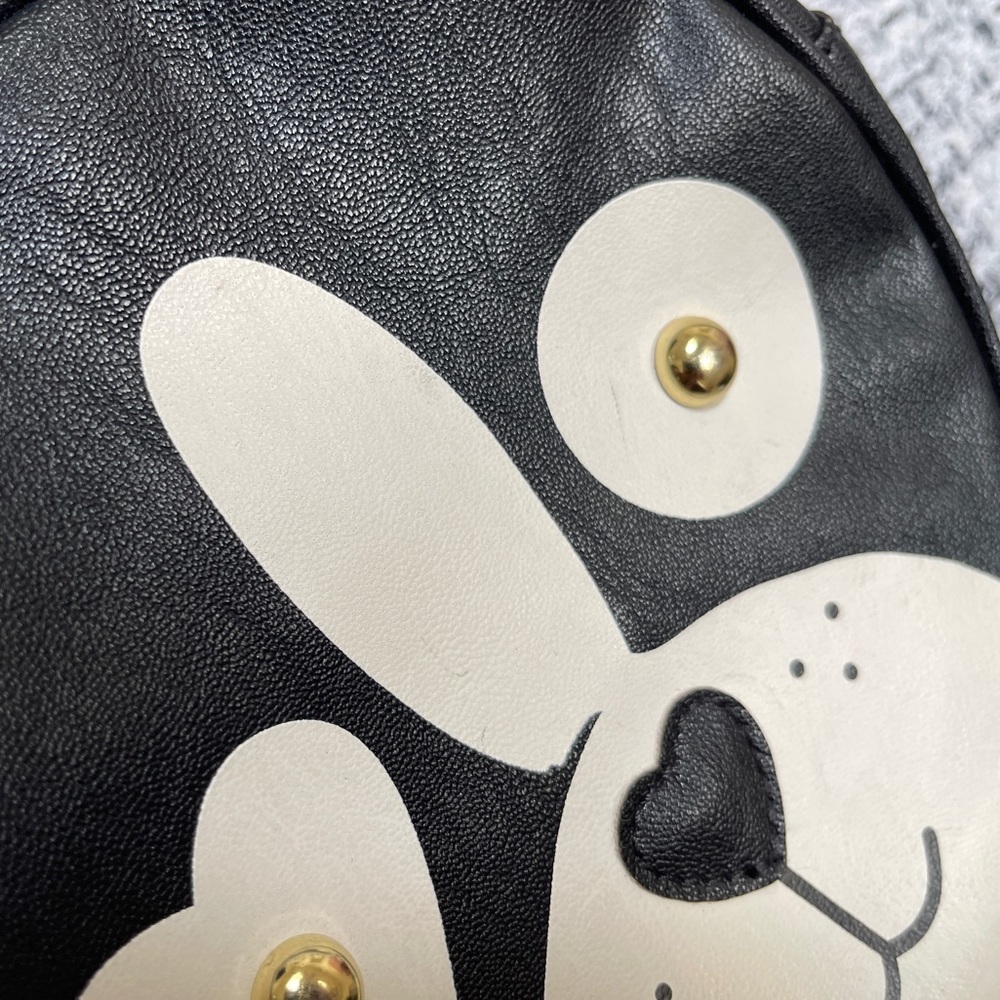 ⭐️Betsey Johnson black and white puppy circle crossbody purse - Picture 16 of 16